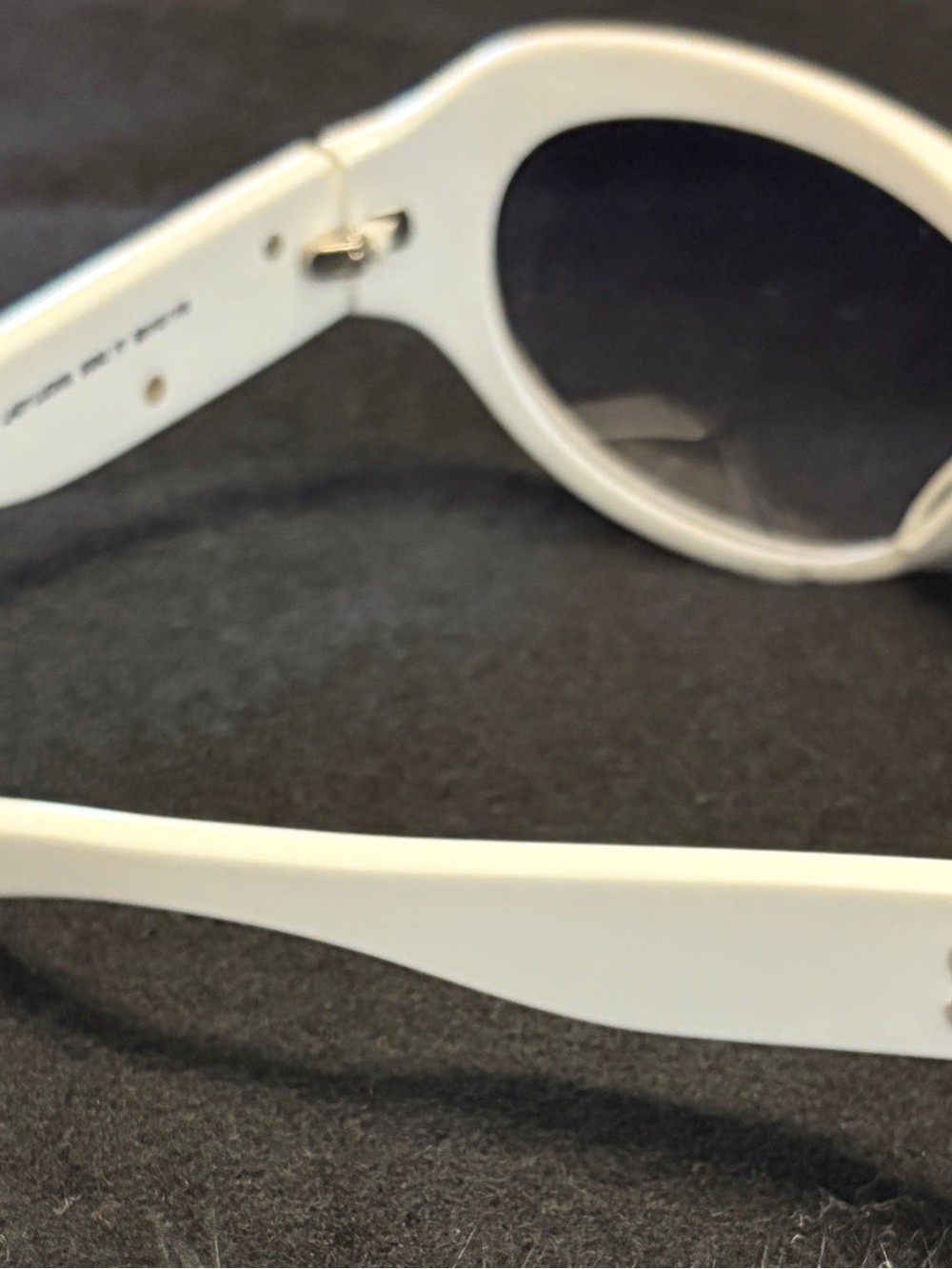 Vintage Y2K Juicy Couture "Lady Luck" Sunglasses in White (Made in Italy) - Picture 6 of 12